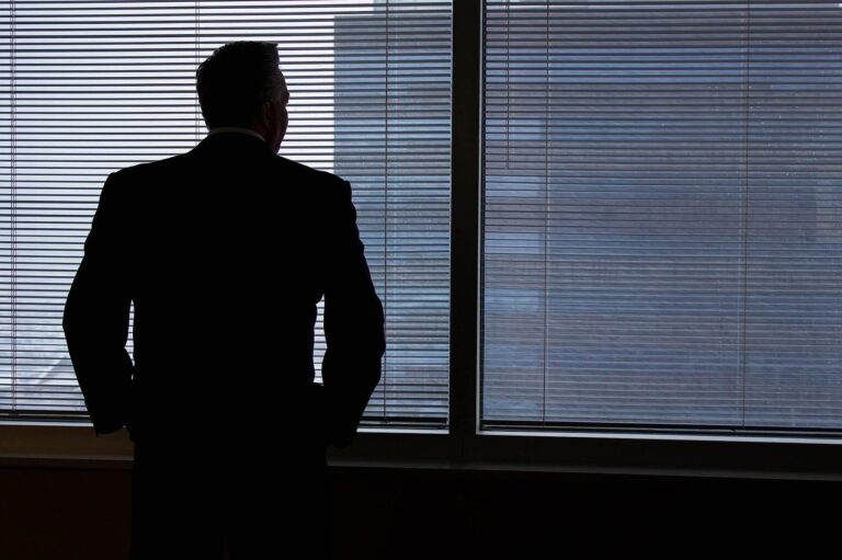 在宅副業初心者が知っておくべき成功する方法は？